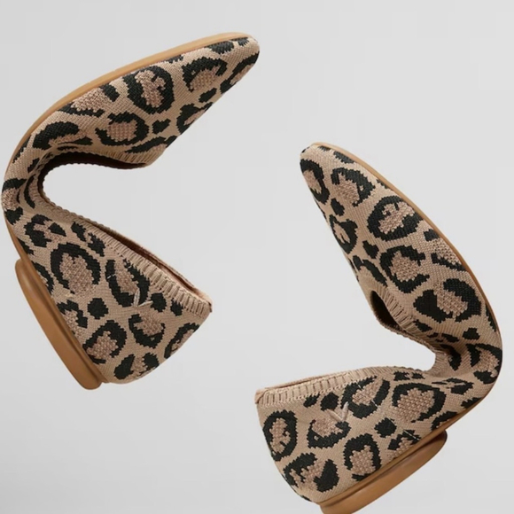 Vivaia Almond-Toe Ballet Flats (Tamia 2.0) | EUC | Sz 8 - Picture 5 of 12